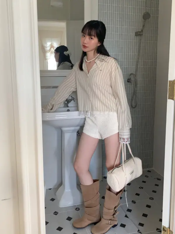 oversized shirt เสื้อเชิ้ตประดับเชิงลูกไม้